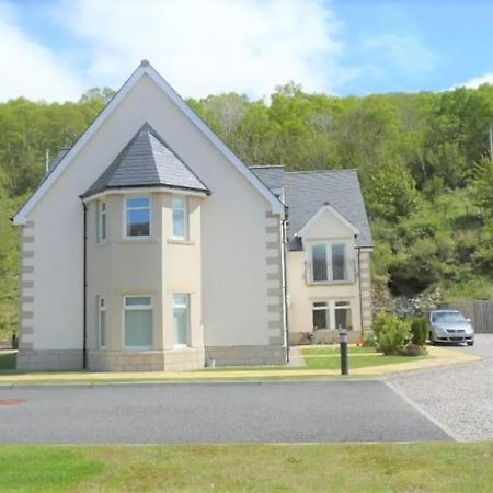 Beautiful Loch Side Apartment With Panoramic Views フォート・ウィリアム エクステリア 写真