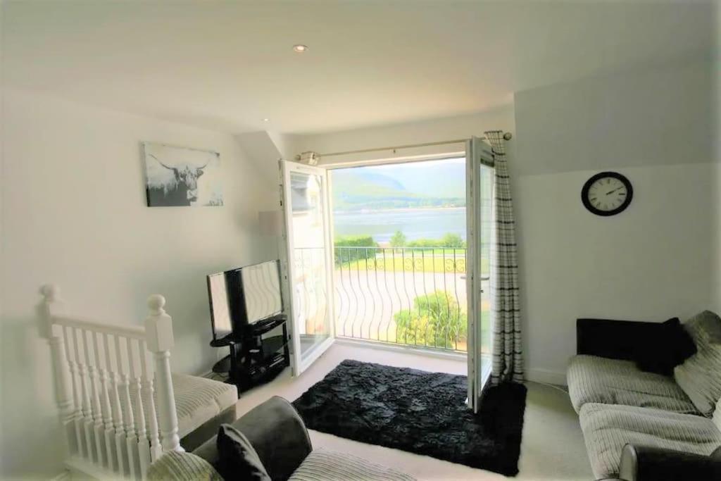 Beautiful Loch Side Apartment With Panoramic Views フォート・ウィリアム エクステリア 写真