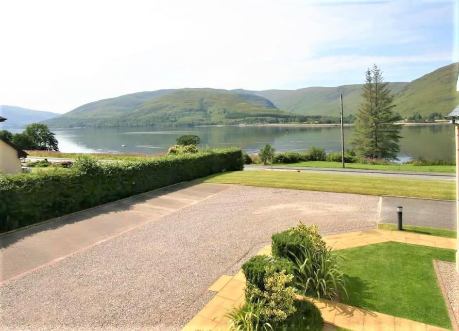 Beautiful Loch Side Apartment With Panoramic Views フォート・ウィリアム エクステリア 写真